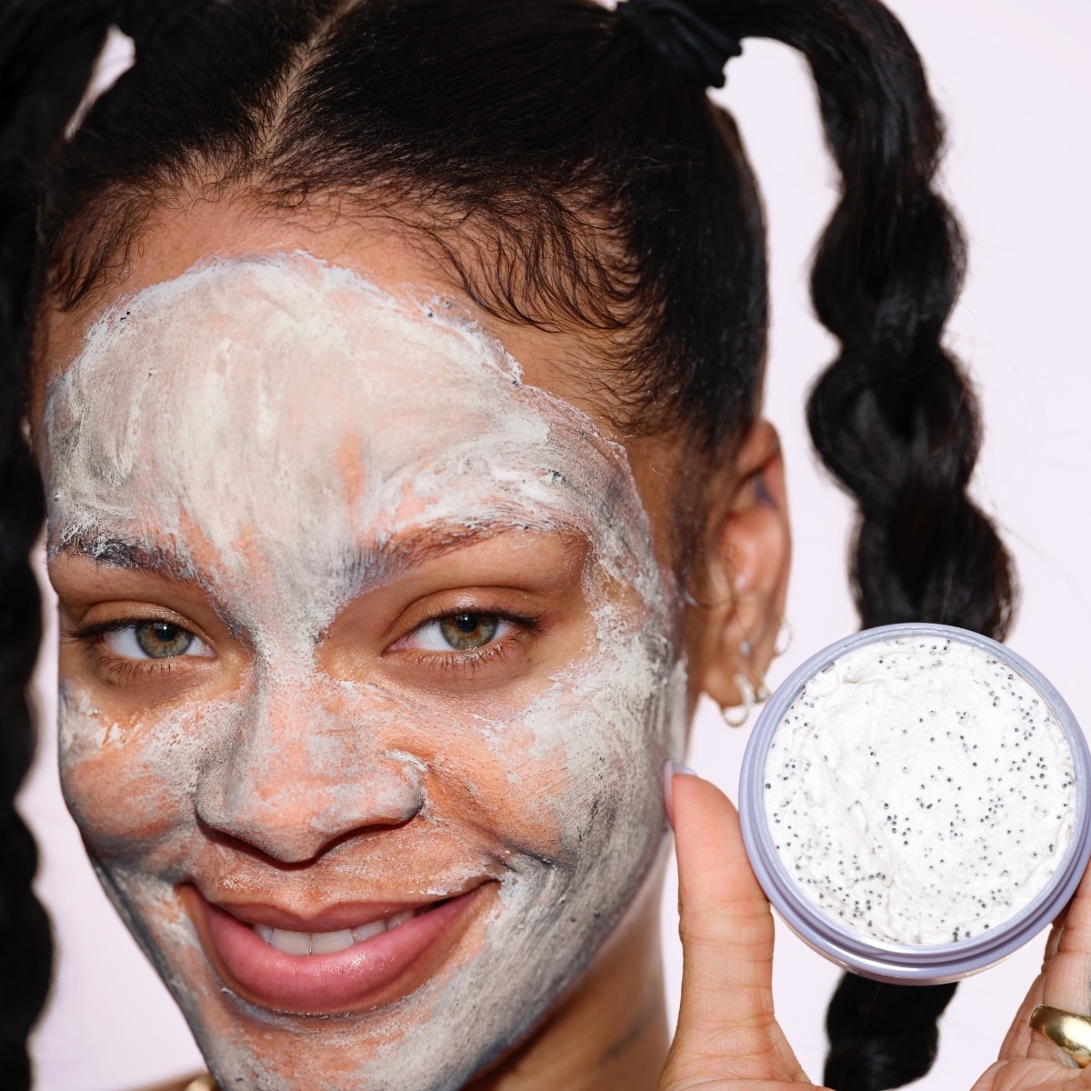 COOKIES N CLEAN WHIPPED CLAY DETOX FACE MASK (MASCARILLA DE ARCILLA PARA CUIDADO DE LA PIEL)